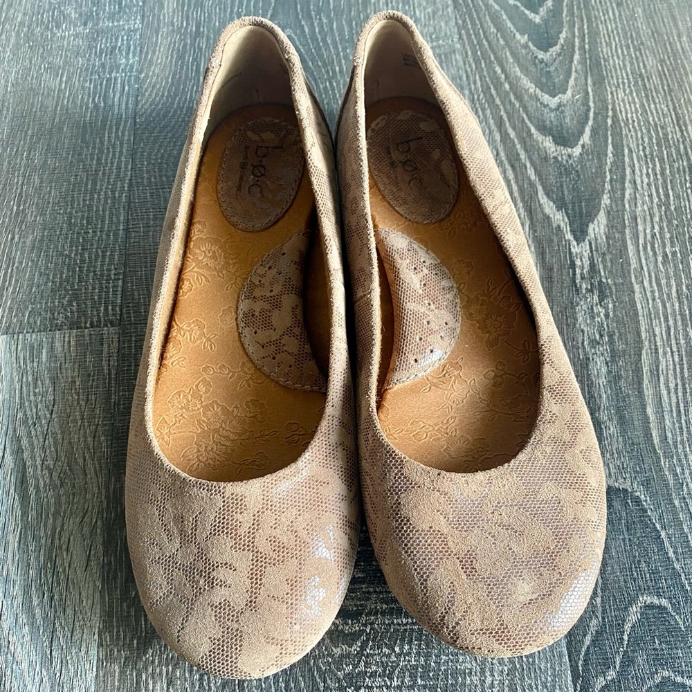 BOC lace print ballet flats
